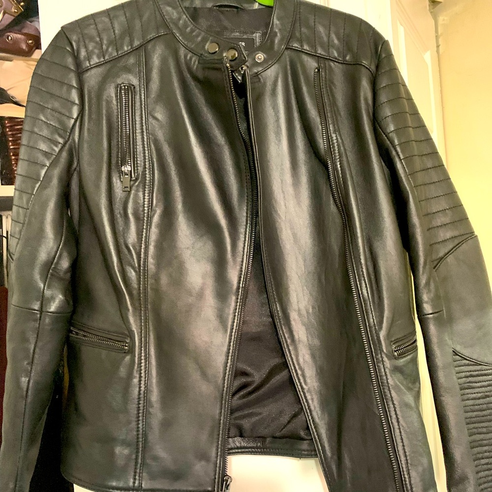 Wilson’s Leather motorcycle jacket, 100% real leather, like brand new, worn once